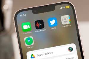 How to show battery percentage on an iPhone with iOS 16