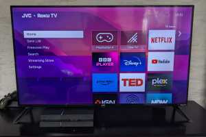 JVC Roku TV CR330 review