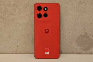 Motorola’s Edge 50 Neo is something so few mid-range phones are... fun