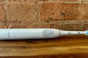 Oral-B iO Series 2 electric toothbrush review