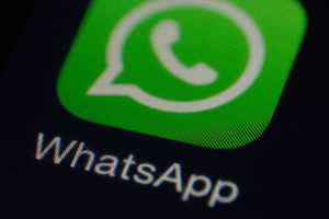 WhatsApp is making it easier to see when someone is typing