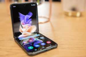 The best Galaxy Z Flip 3 deals right now