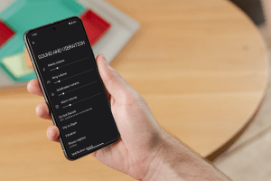 How to turn off vibration on Android